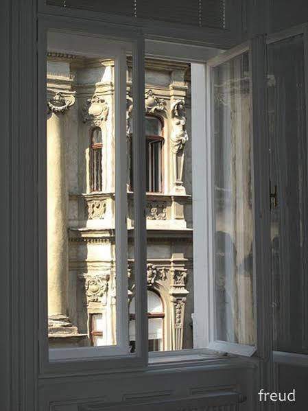 Rosa Linde - Comfort Rooms Vienna Exterior photo